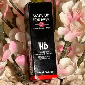 Make Up For Ever Ultra HD Foundation Y335 Trial Size (Original Formulation)
